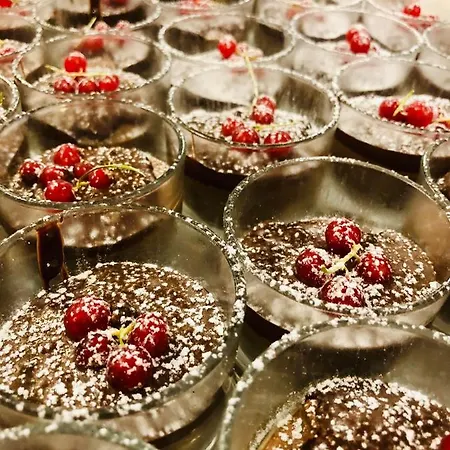 Nanni ベラーリア・イジェア・マリーナ